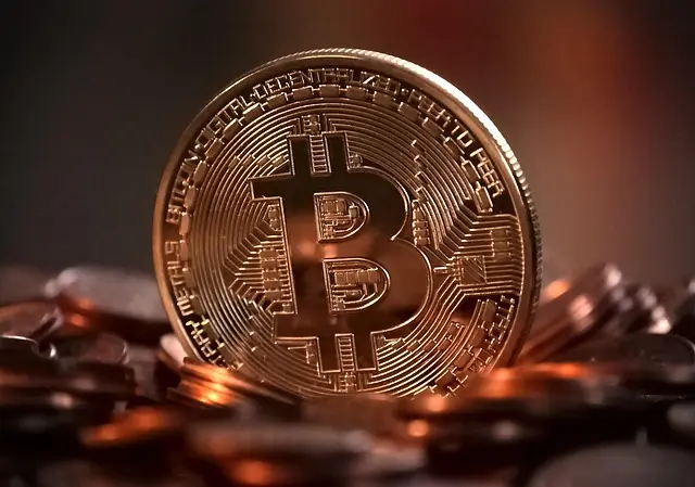 Come la Blockchain Sta Trasformando la Logistica Globale