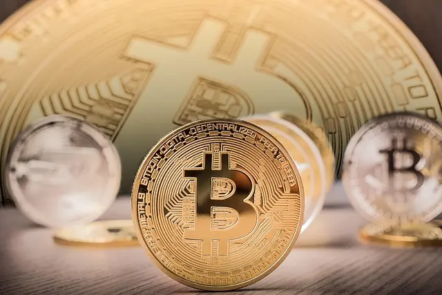 Come la Blockchain Sta Cambiando il Settore dei Servizi