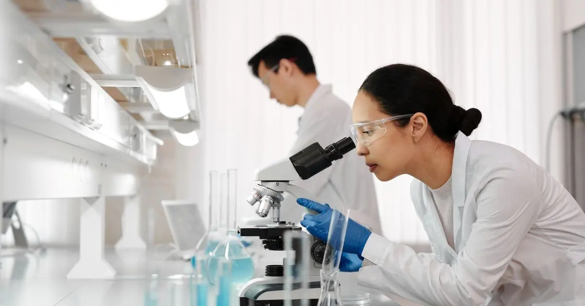 Biotecnologia: Tendenze Chiave e Applicazioni