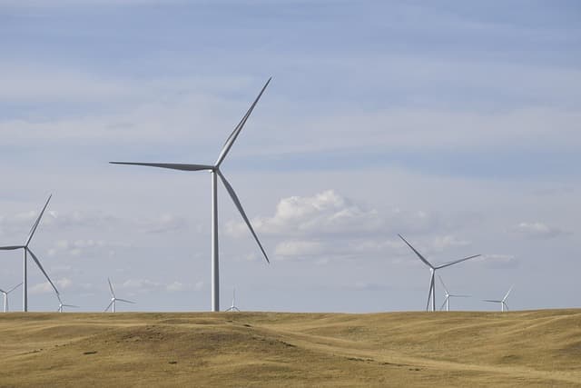 Come le Tecnologie Sostenibili Stanno Rivoluzionando il Settore Energetico